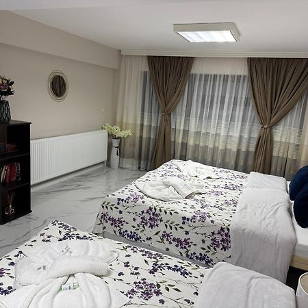 Guest House Tatiana Studio Petrič Esterno foto